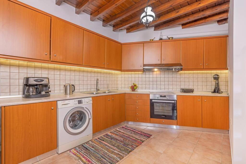 Margaritis Luxury Medieval House Rhodes City Eksteriør billede